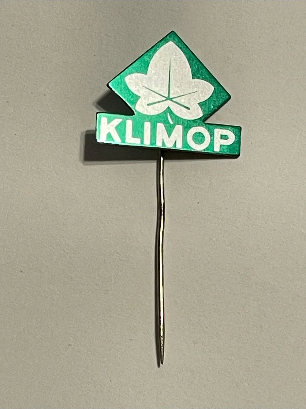 Klimop Ivy Plant Logo Vintage Advertising Pin #9901
